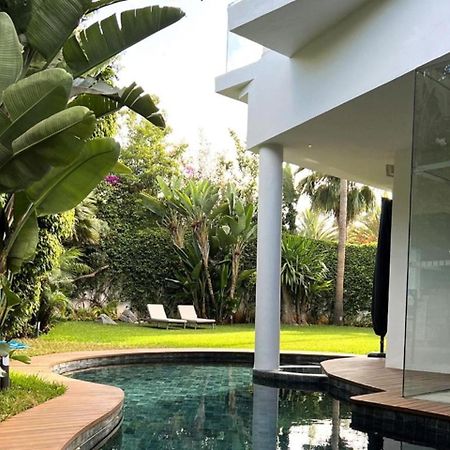 Villa De Luxe Avec Piscine Privee Au Coeur De Casablanca, Maroc Exterior photo